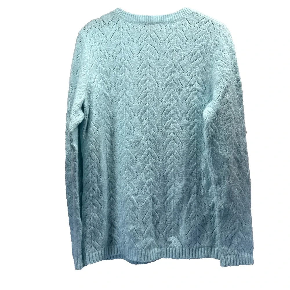 Talbots Women's Sweater Sz Large Petite Soft Blue Long Sleeve Crew Neck Pullover